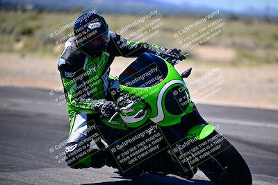 media/Mar-25-2024-Moto Forza (Mon) [[8d4319bd68]]/4-Novice Group/Session 3 (Turn 16 Inside)/